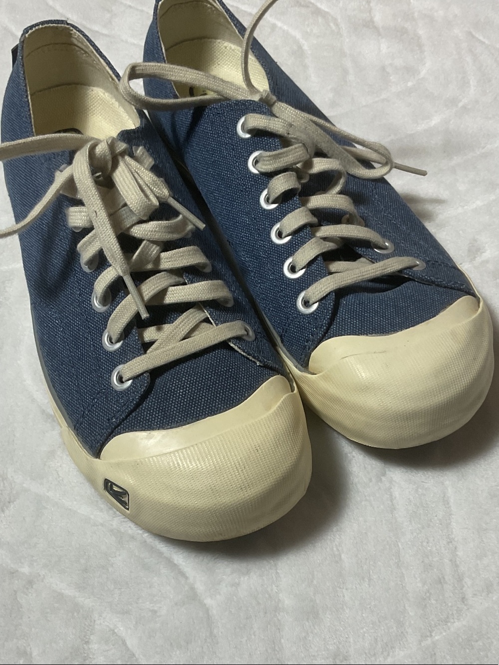 Keen Men's Navy Blue Canvas Sneakers with Cream Toe